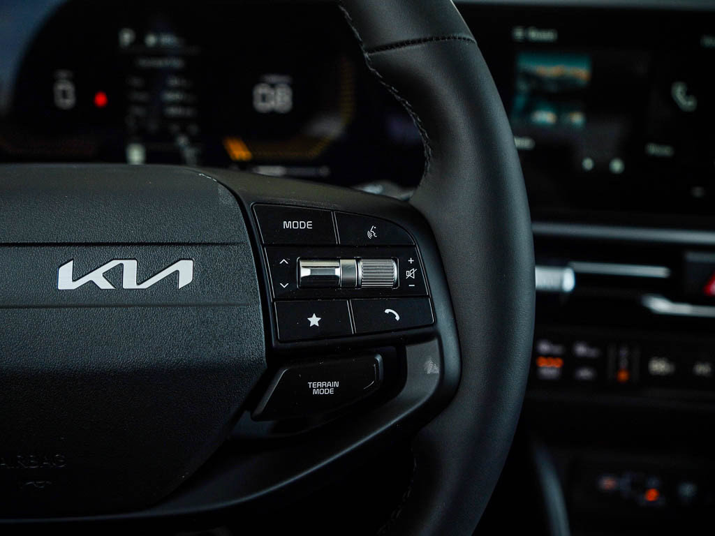 New 2026 Kia Sportage EX AWD/4WD image 22