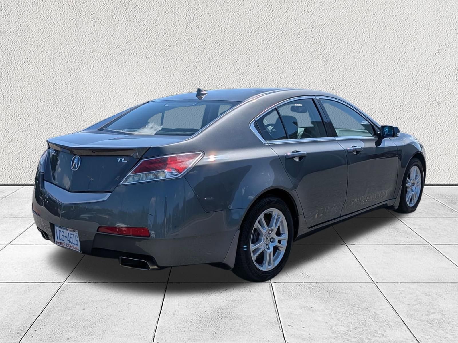 Used 2011 Acura TL w/ Technology Package FWD image 3