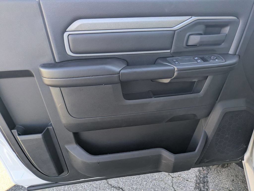New 2026 RAM 5500 Tradesman AWD/4WD image 10