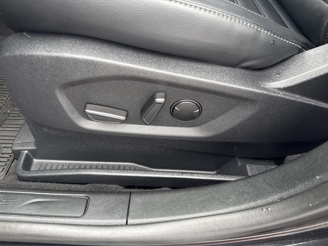 Used 2024 Ford Edge SEL w/ Convenience Package AWD/4WD image 23