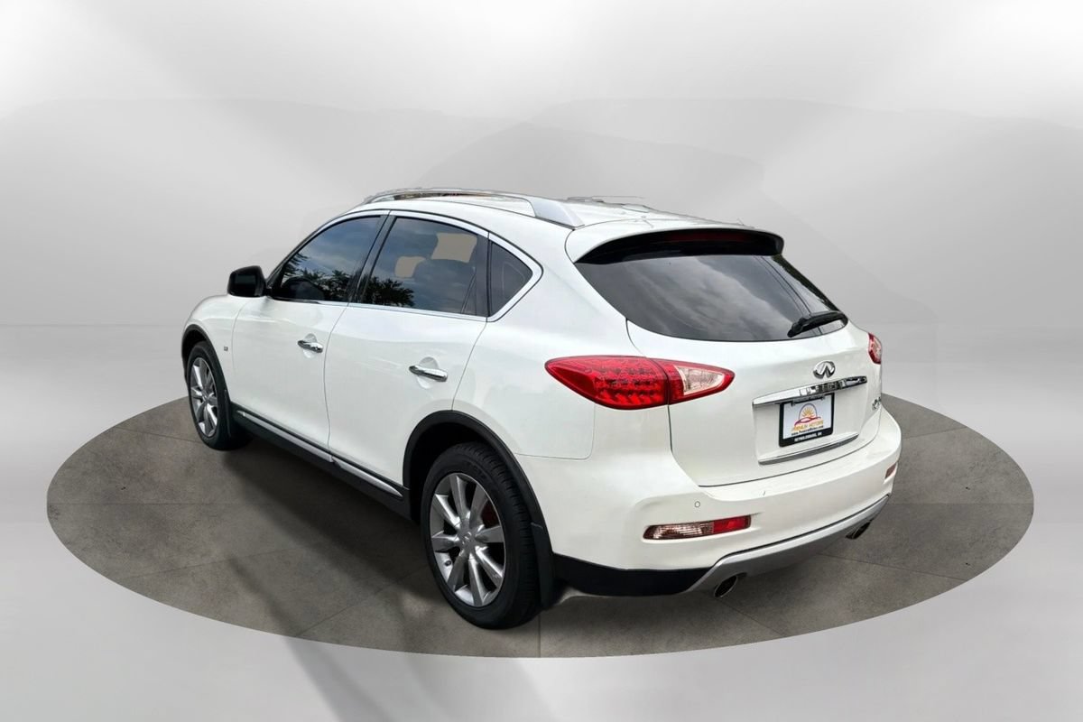 Used 2017 INFINITI QX50 AWD w/ Premium Plus Package image 3
