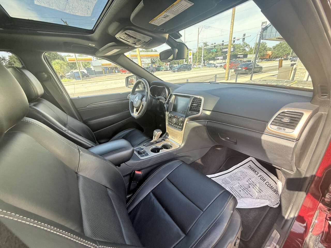 Used 2017 Jeep Grand Cherokee Limited w/ Luxury Group II AWD/4WD image 18