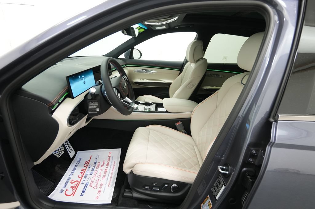 New 2026 Genesis GV70 3.5T Sport Prestige AWD/4WD image 15