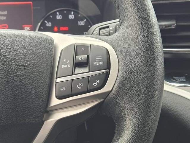 Used 2024 Ford Explorer XLT w/ Equipment Group 202A RWD image 28