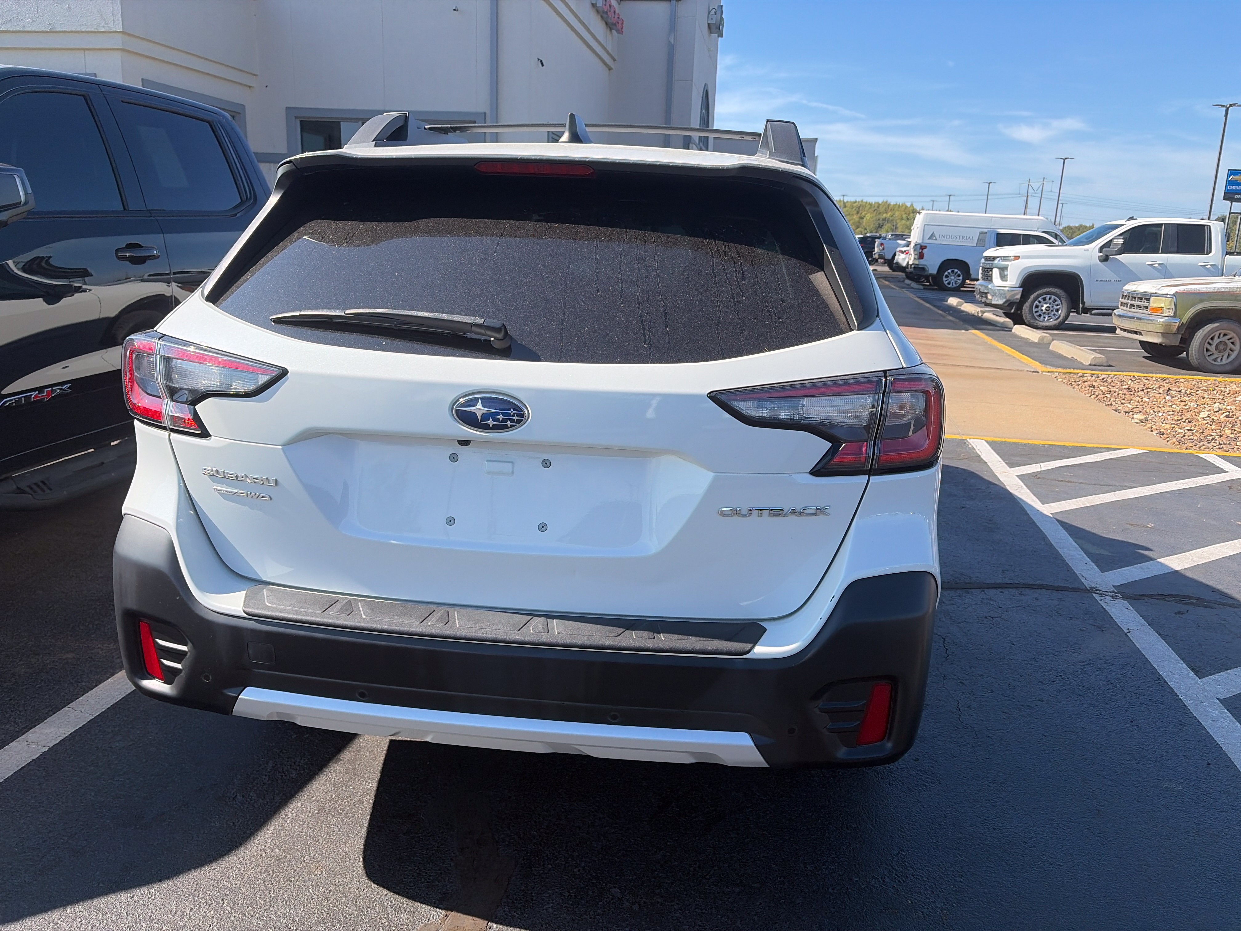 Used 2021 Subaru Outback Limited AWD/4WD image 7