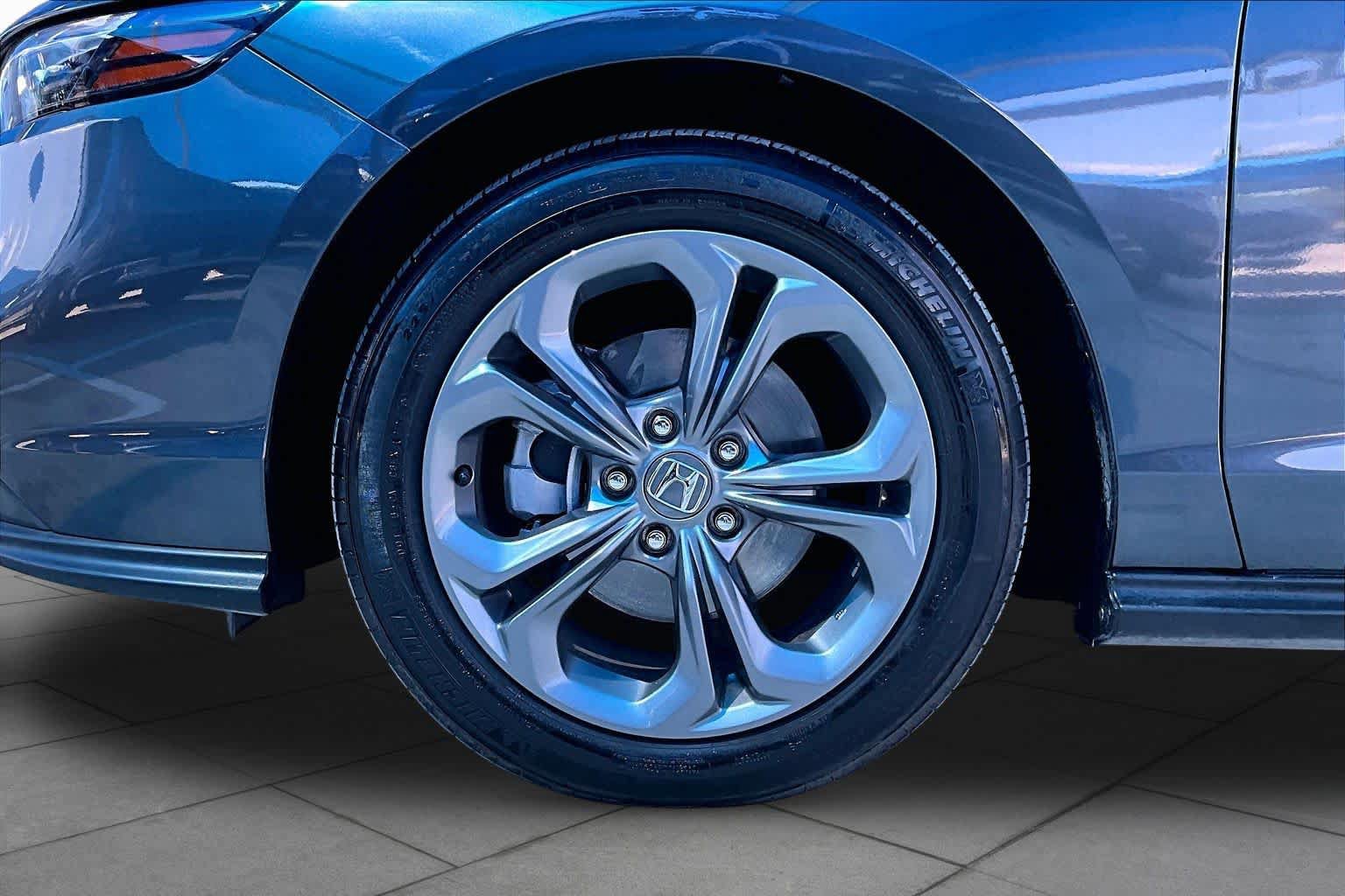 Used 2024 Honda Accord EX image 11