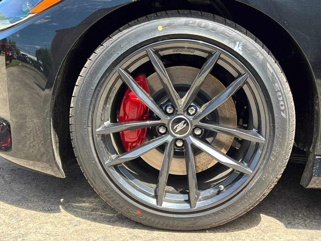 New 2026 Nissan Z Performance w/ Floor Mat Package RWD image 5