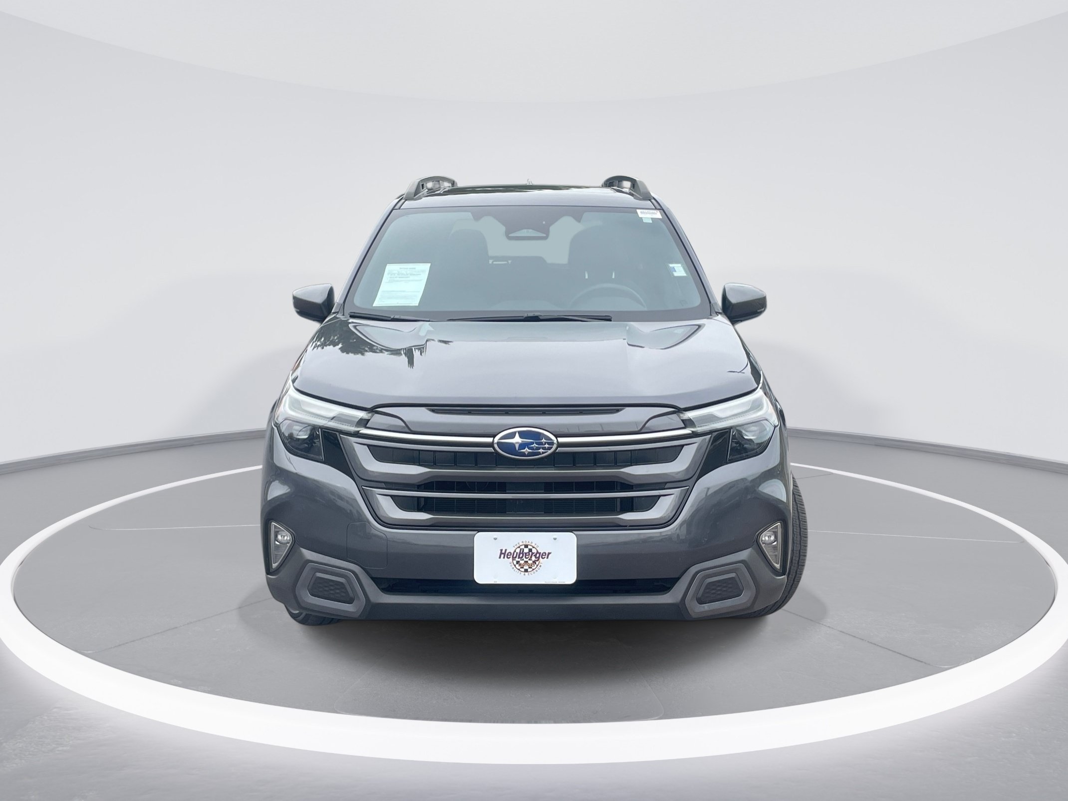 Used 2025 Subaru Forester Limited AWD/4WD image 2