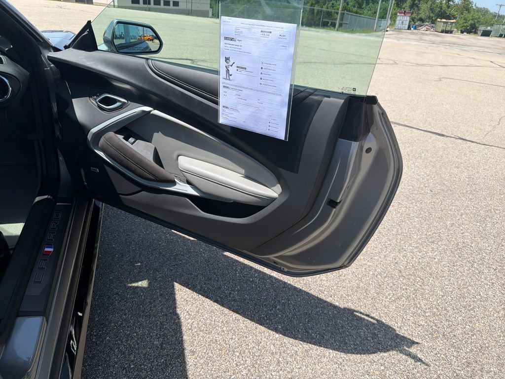 Used 2023 Chevrolet Camaro SS RWD image 18