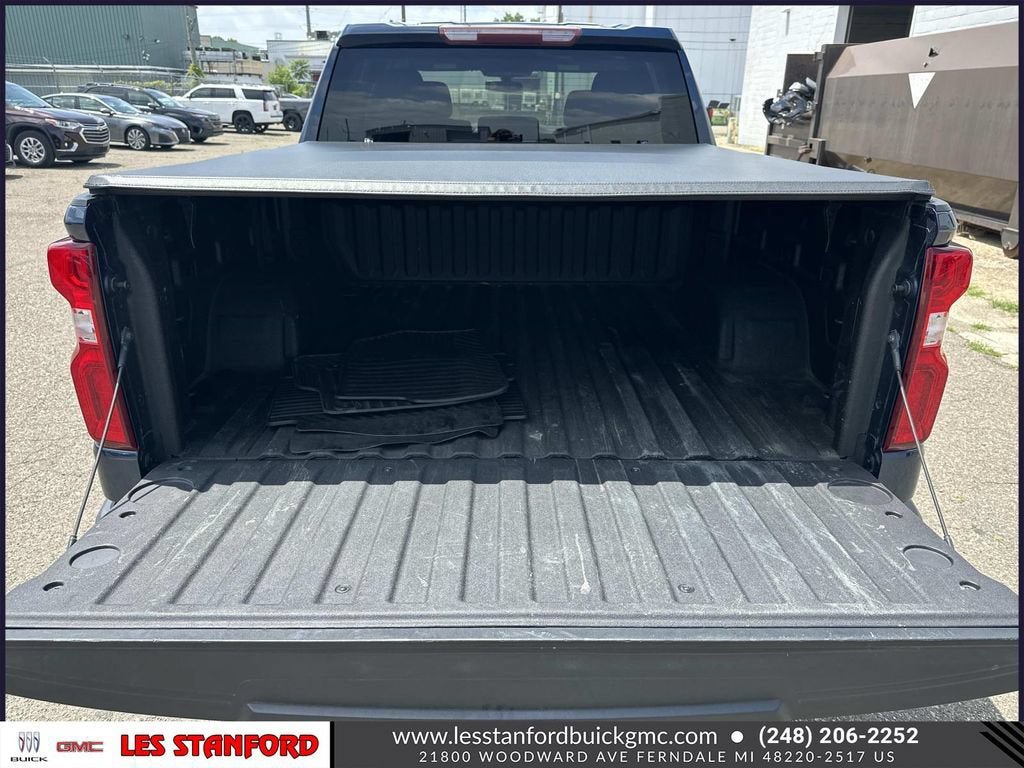 Certified 2021 Chevrolet Silverado 1500 RST AWD/4WD image 11