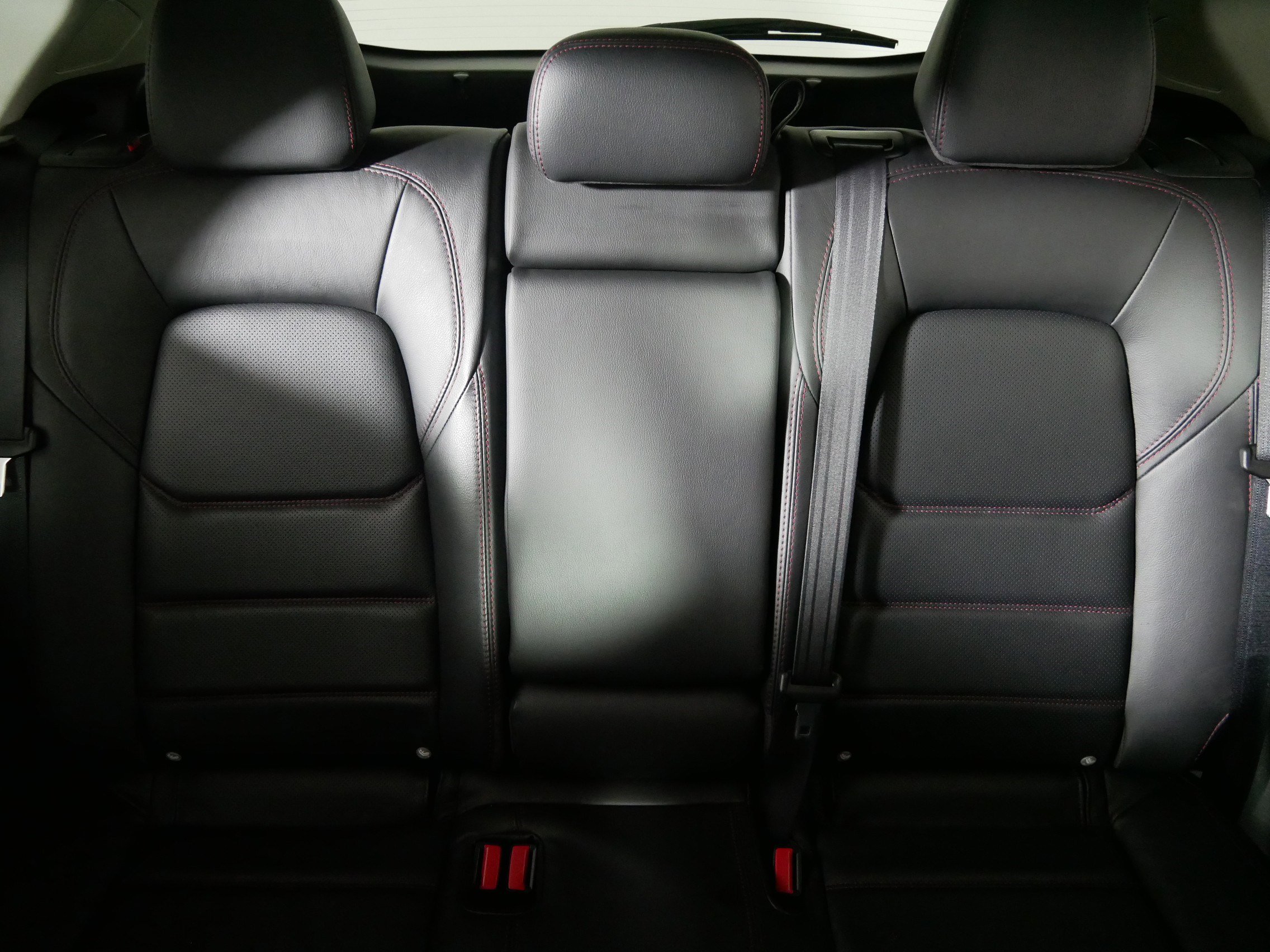 Used 2025 MAZDA CX-5 Carbon Edition image 13