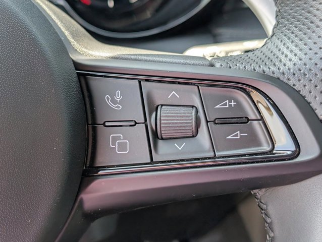 Used 2024 Alfa Romeo Tonale Ti image 20