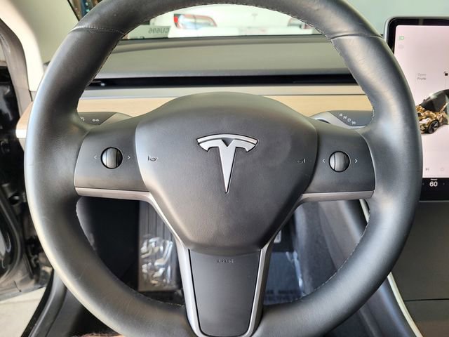 Used 2018 Tesla Model 3 Long Range image 23