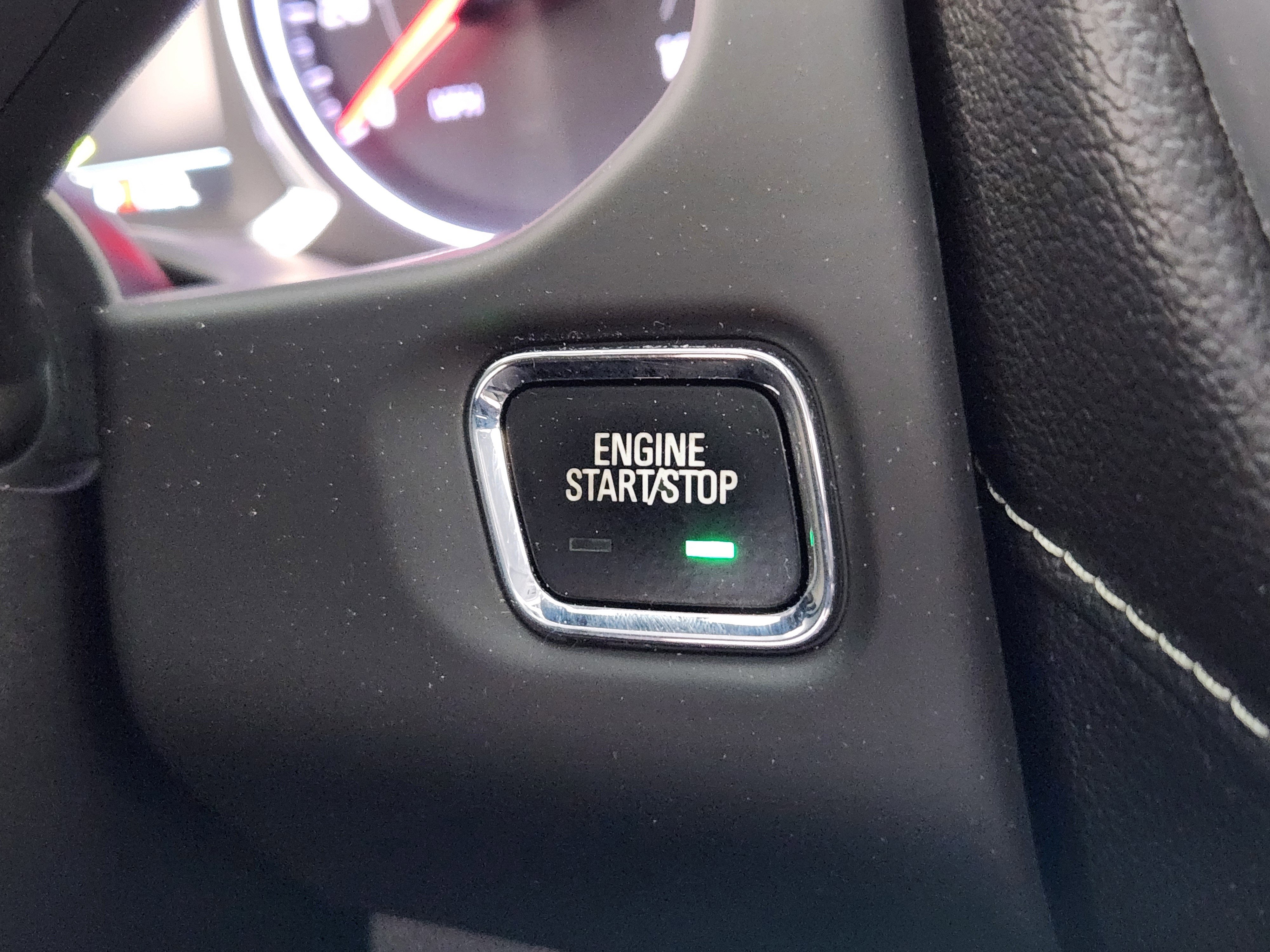 Used 2019 GMC Acadia SLT w/ LPO, Floor Liner Package image 26