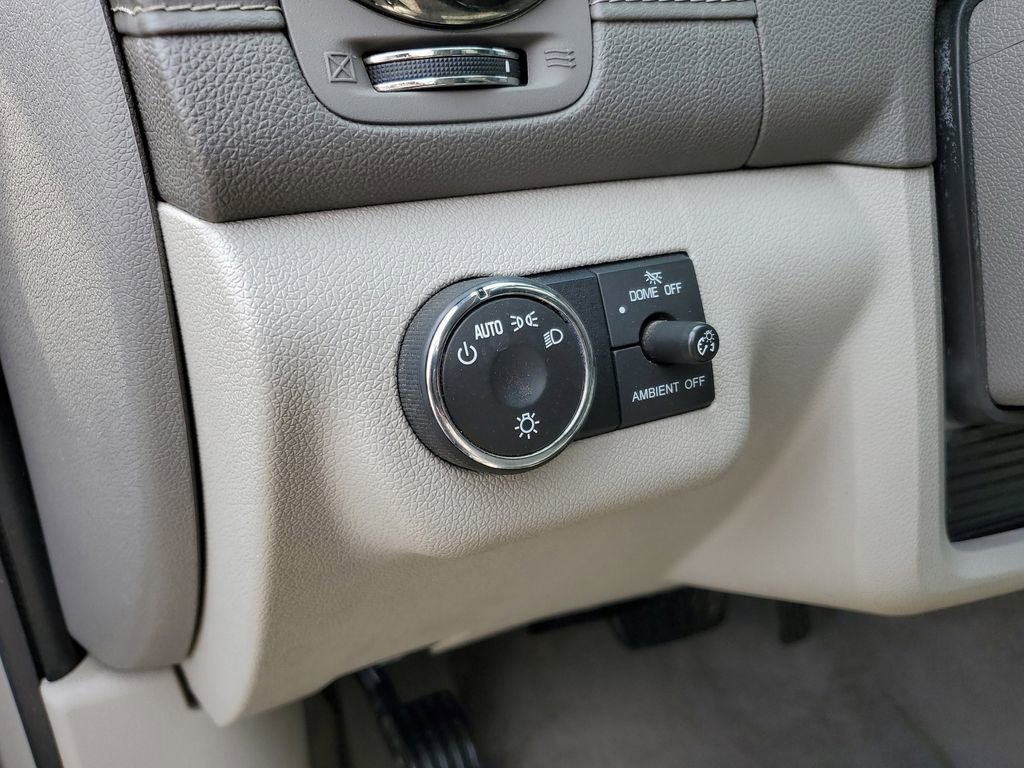 Used 2013 Buick Enclave Convenience FWD image 9