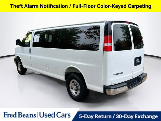 Used 2025 Chevrolet Express 3500 LT w/ LT Preferred Equipment Group RWD image 8