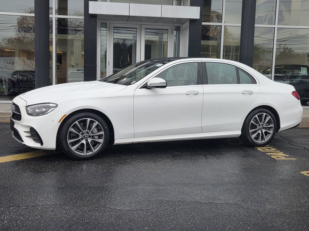 Used 2023 Mercedes-Benz E 450 4MATIC Sedan image 4
