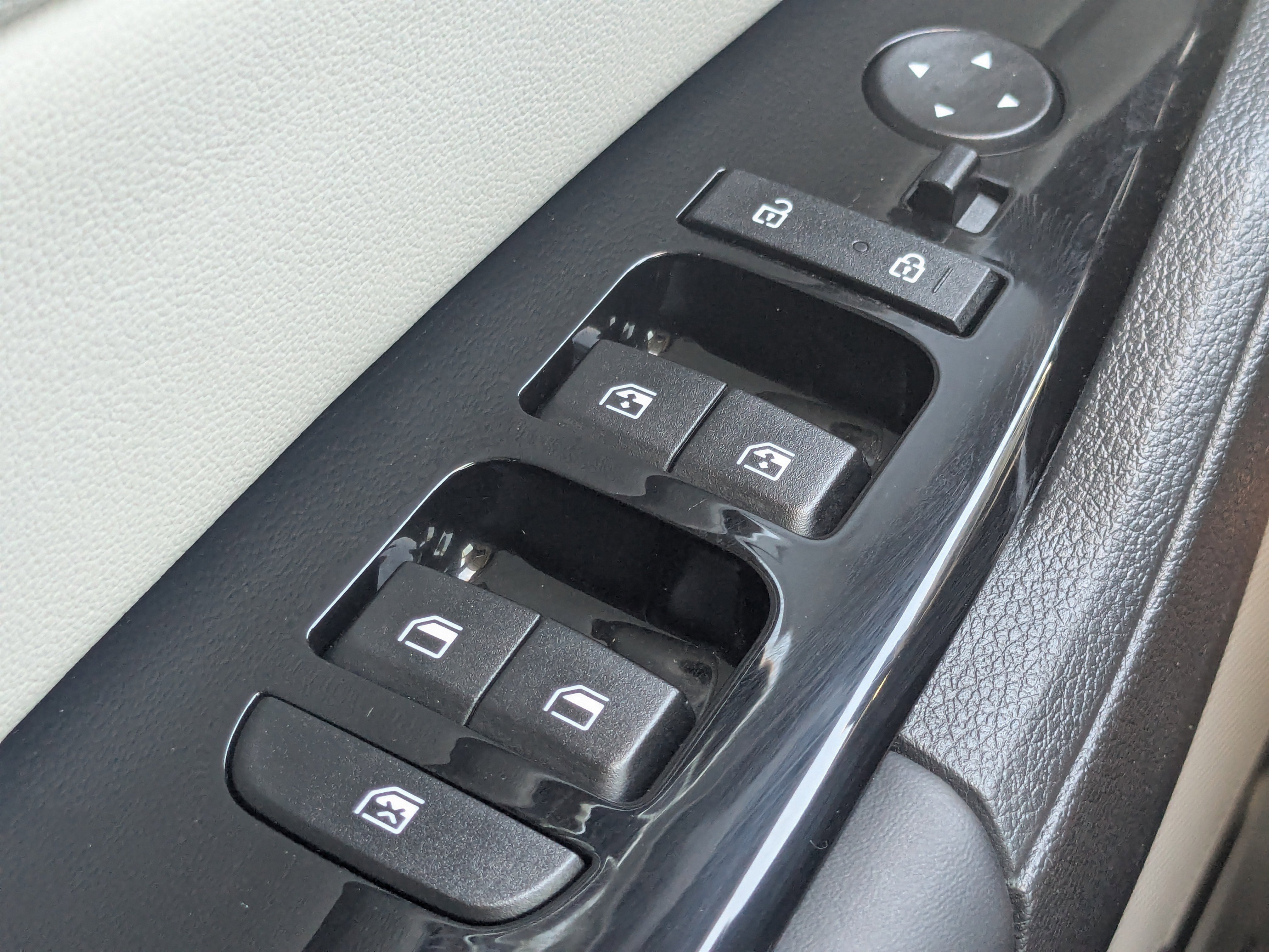 Certified 2023 Kia Sportage EX image 28