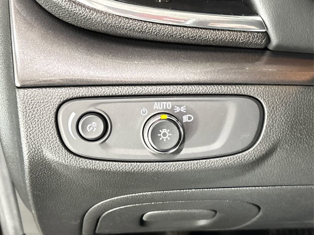 Used 2019 Buick Encore Preferred image 23