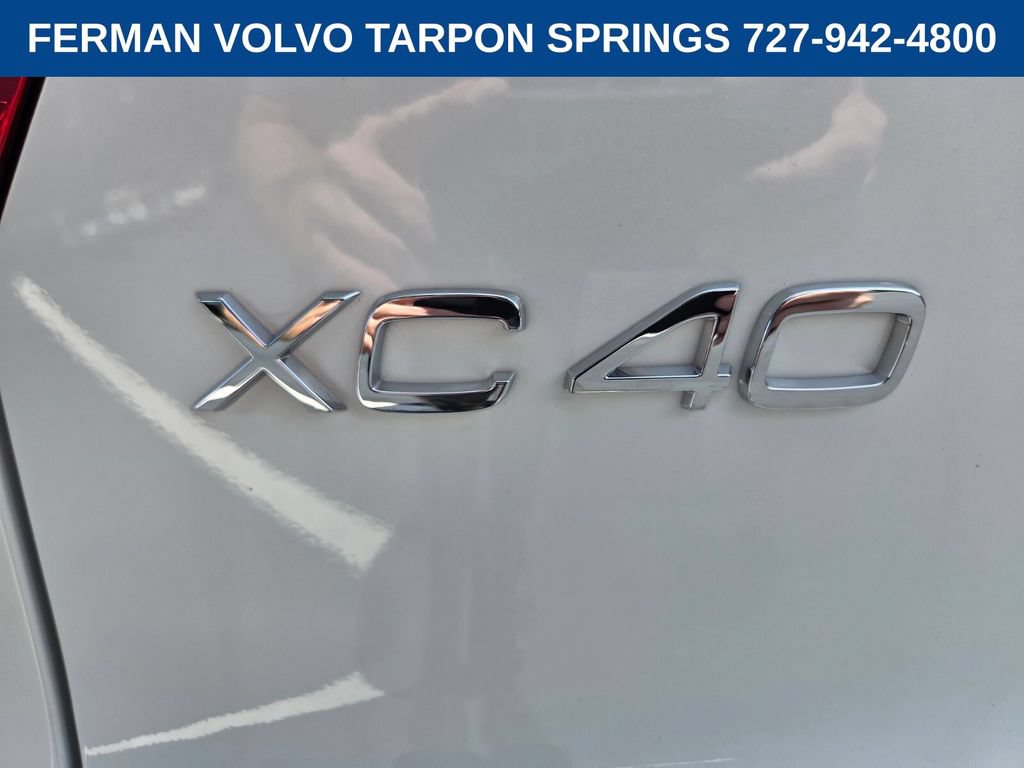 New 2026 Volvo XC40 B5 Plus w/ Climate Package AWD/4WD image 15