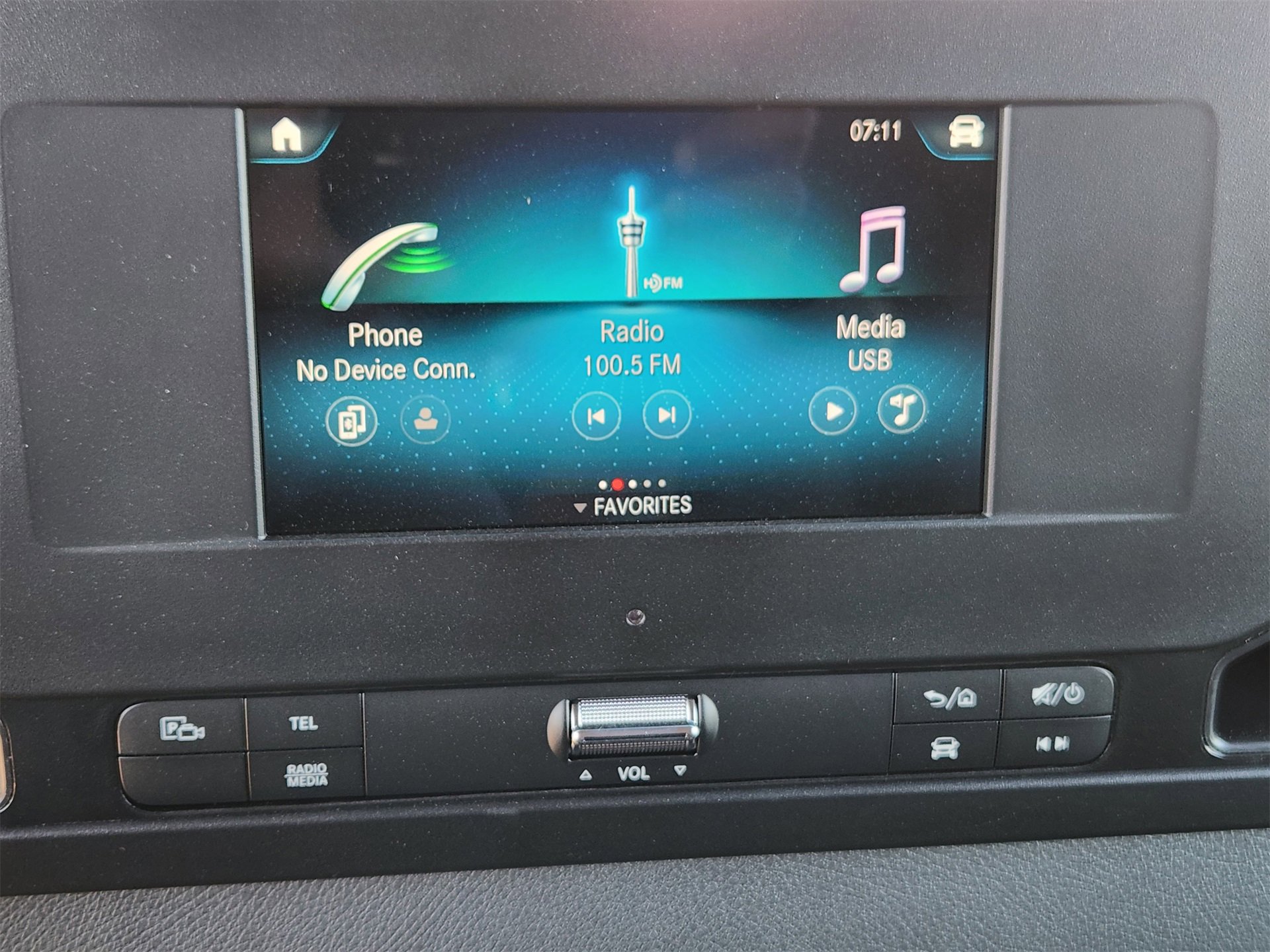 Used 2024 Mercedes-Benz Sprinter 3500 image 17