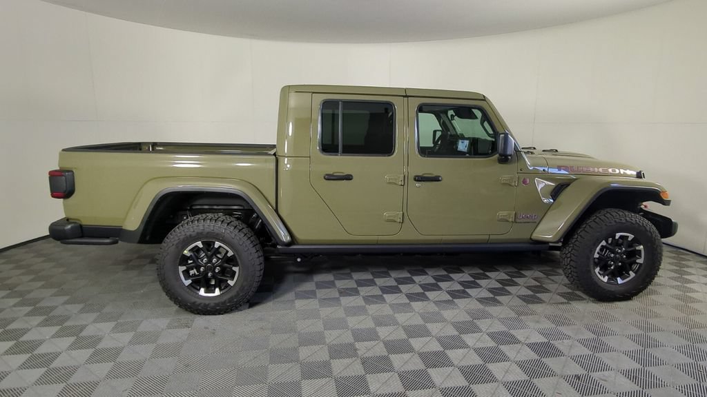New 2026 Jeep Gladiator Rubicon w/ Safety Group AWD/4WD image 4