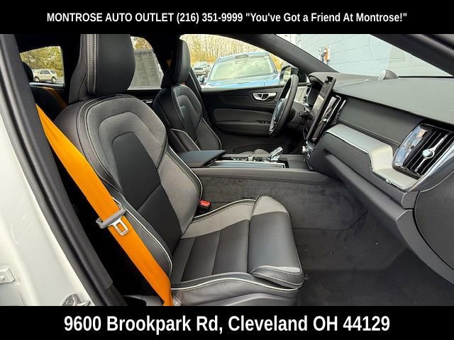 New 2026 Volvo XC60 T8 Polestar w/ Protection Package Premier image 18