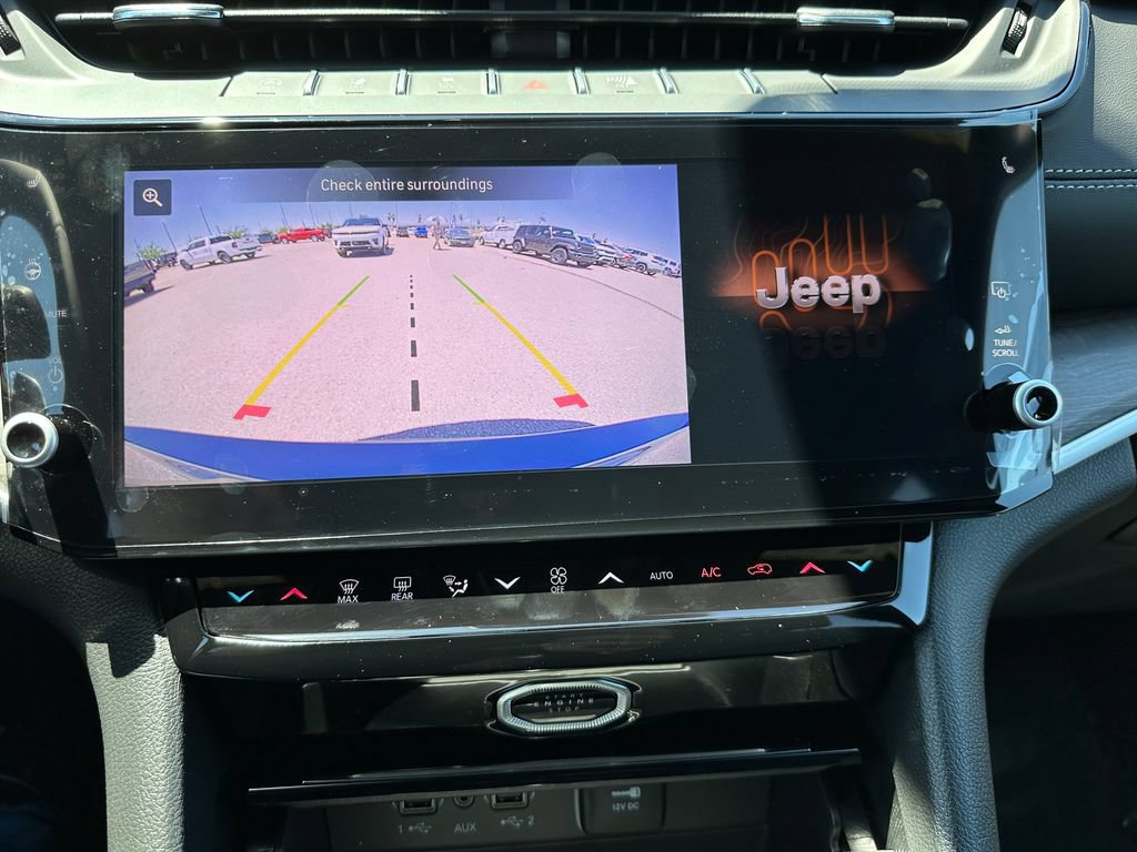 New 2026 Jeep Grand Cherokee L Limited w/ Limited Altitude Package AWD/4WD image 30