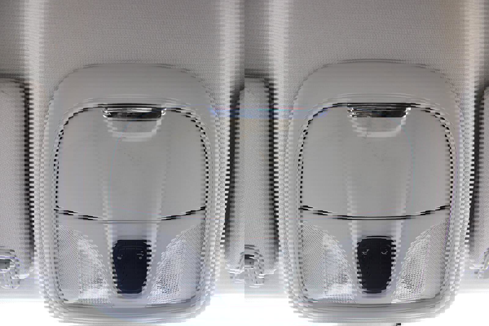 Used 2020 Jeep Cherokee Latitude image 17