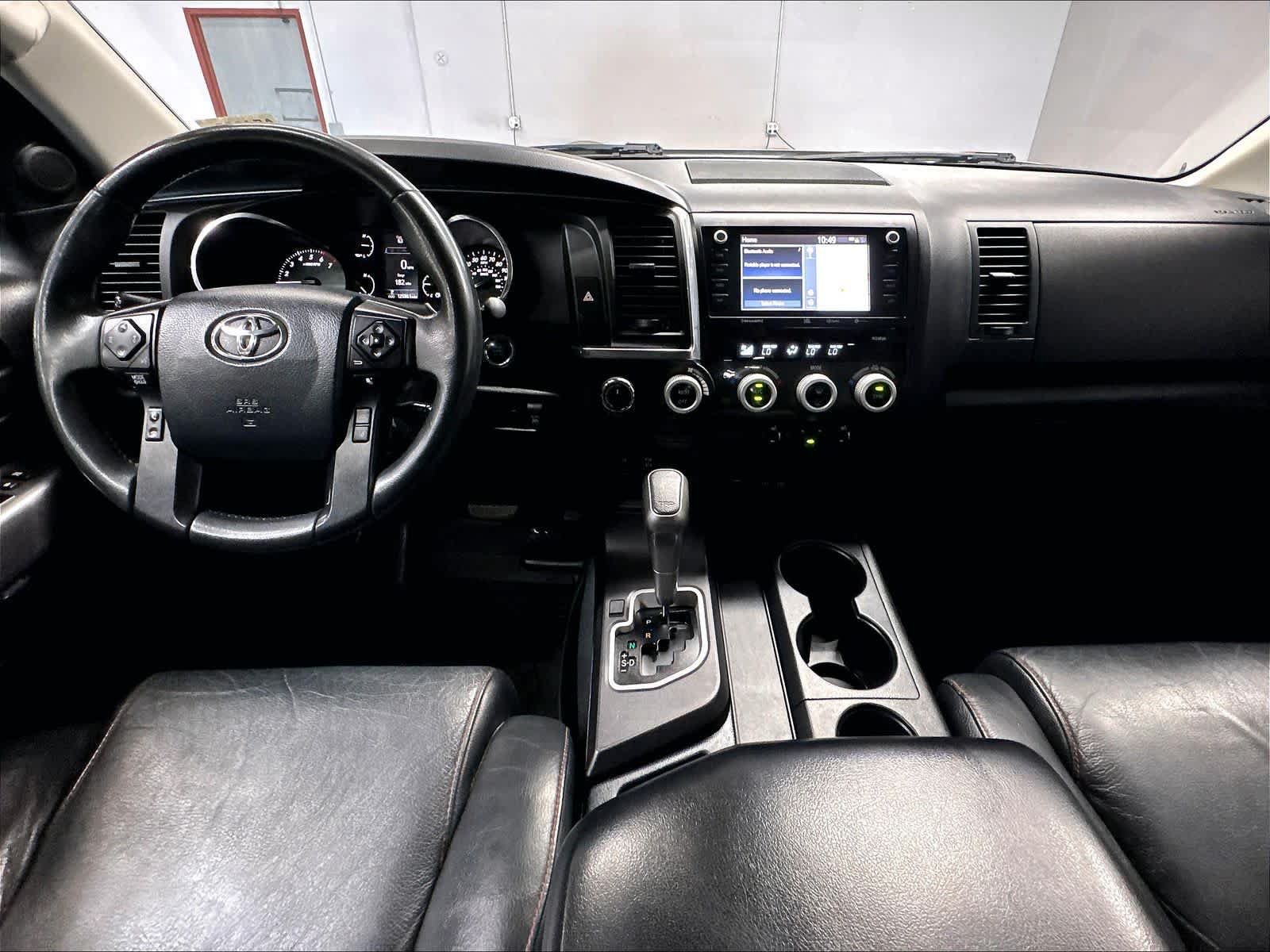 Used 2020 Toyota Sequoia TRD Pro AWD/4WD image 17