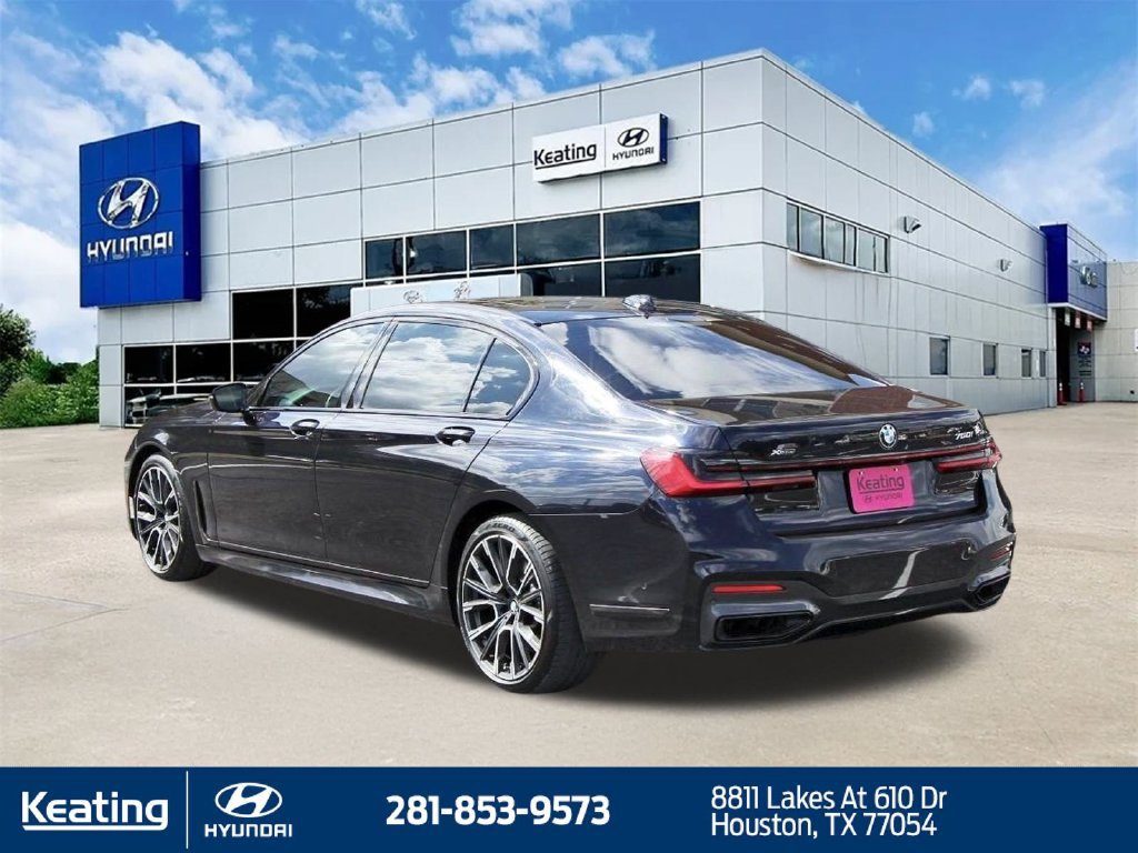 Used 2022 BMW 750i xDrive w/ Executive Package AWD/4WD image 7