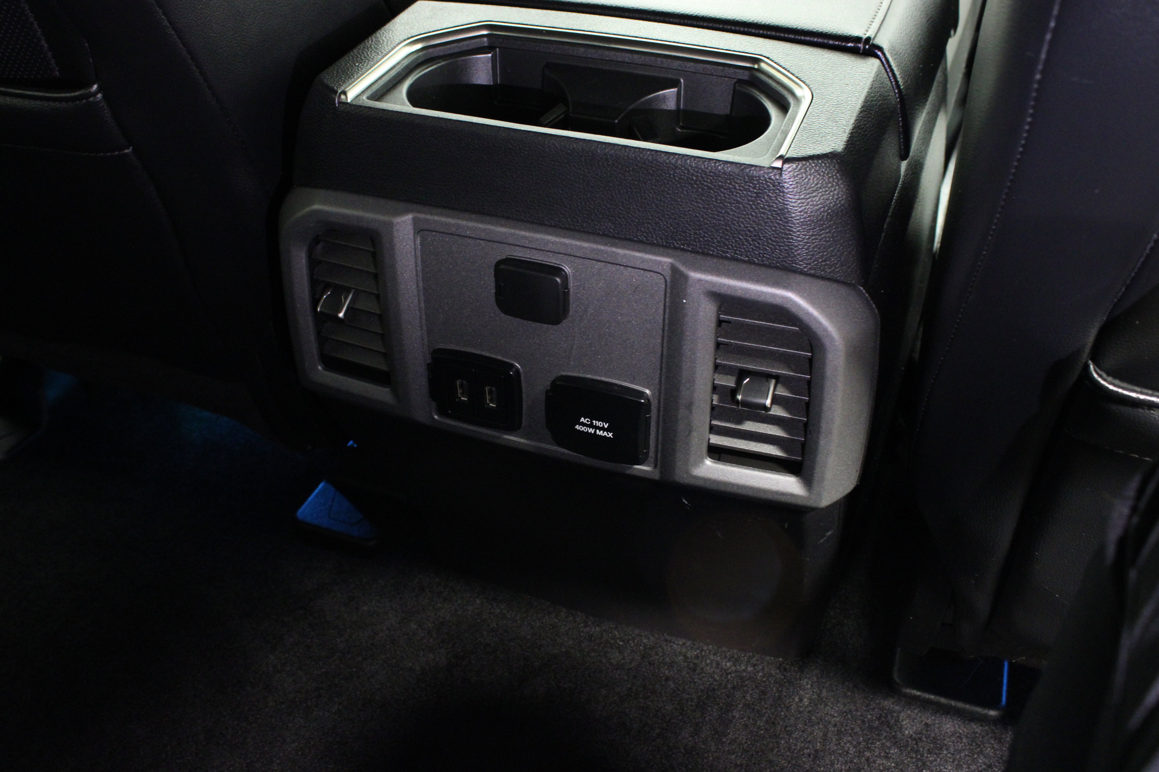 Used 2017 Ford F150 Raptor w/ Equipment Group 802A Luxury image 18