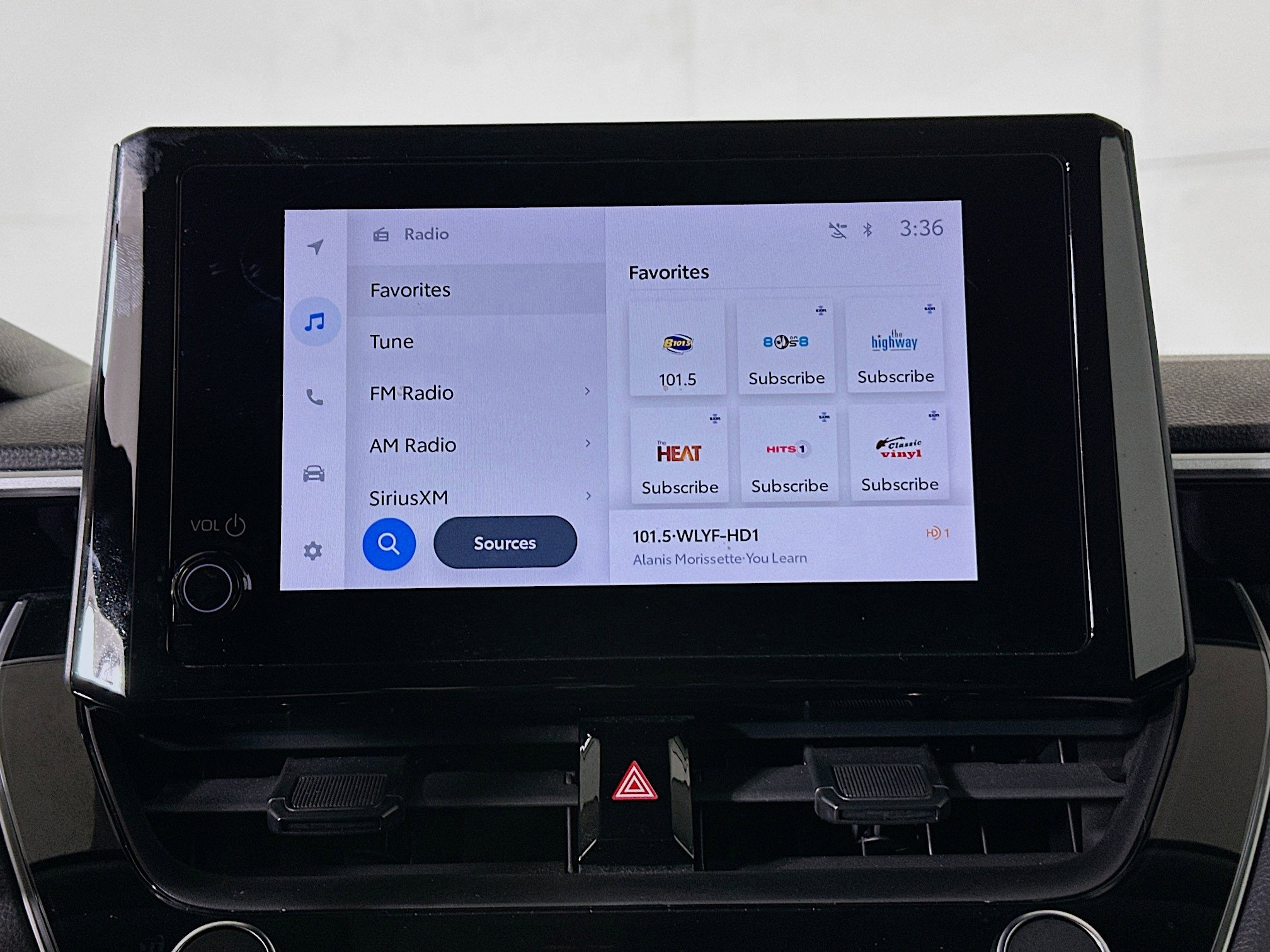 Used 2023 Toyota Corolla Cross LE image 24