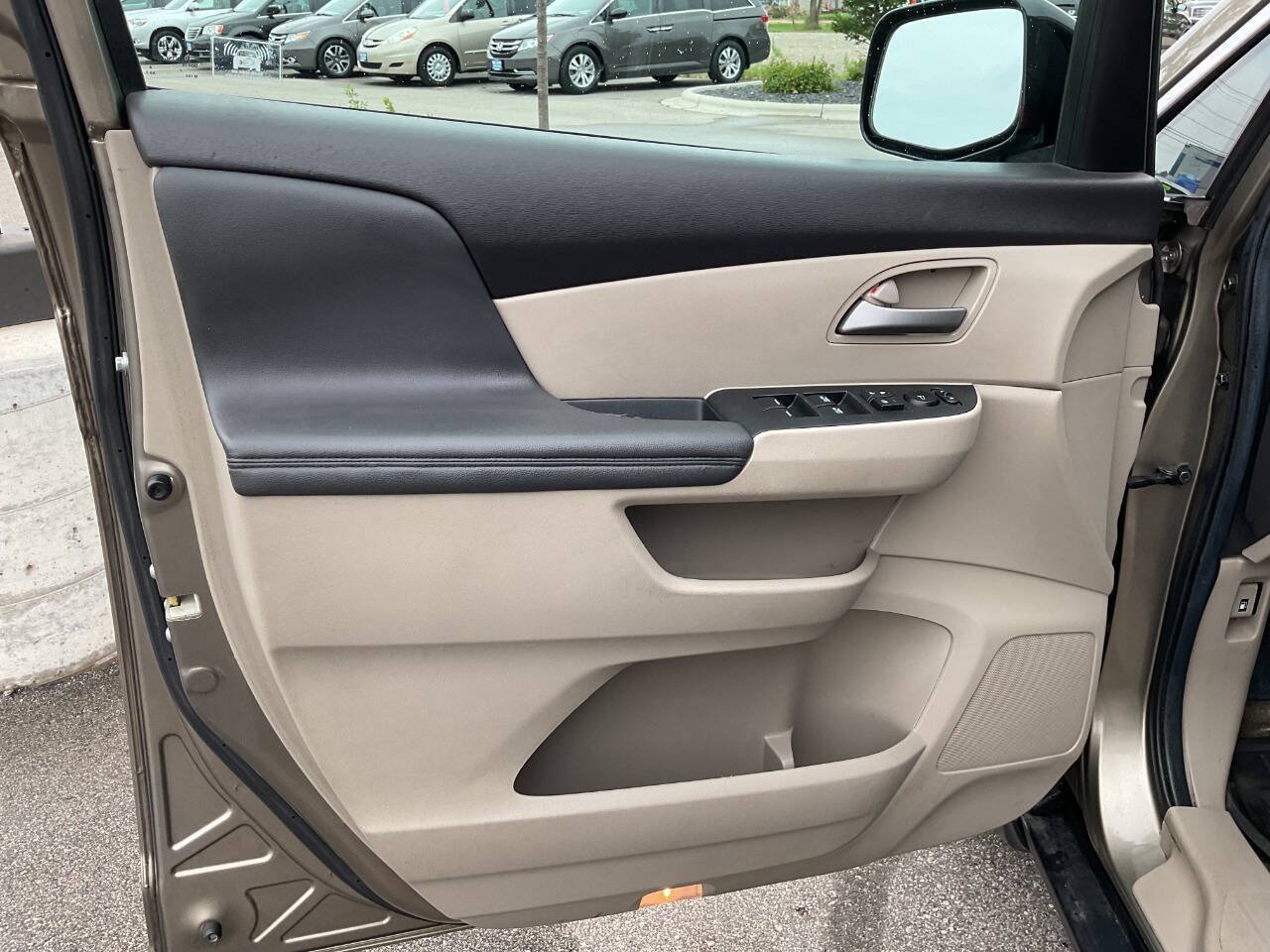 Used 2012 Honda Odyssey EX-L image 27
