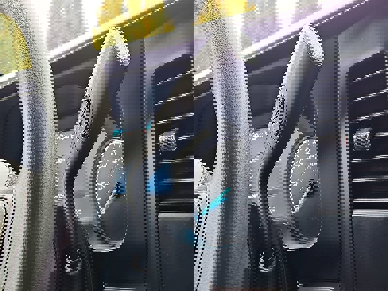 Used 2023 Ford F350 XLT w/ 360-Degree Camera Package image 32