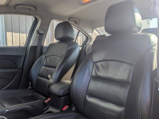 Used 2016 Chevrolet Cruze LT image 10