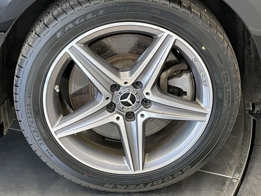 Used 2018 Mercedes-Benz E 400 4MATIC Coupe image 12