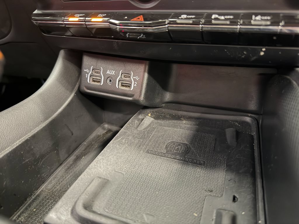 Used 2022 Dodge Durango R/T AWD/4WD image 24