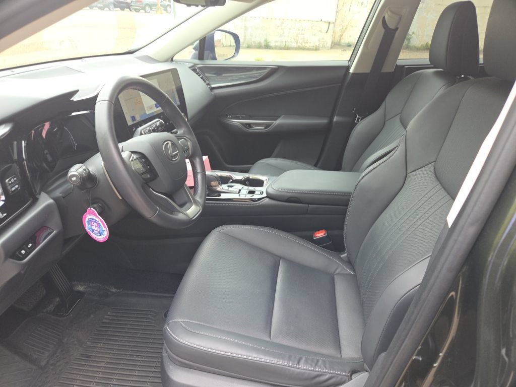 Used 2024 Lexus NX 350 AWD image 28