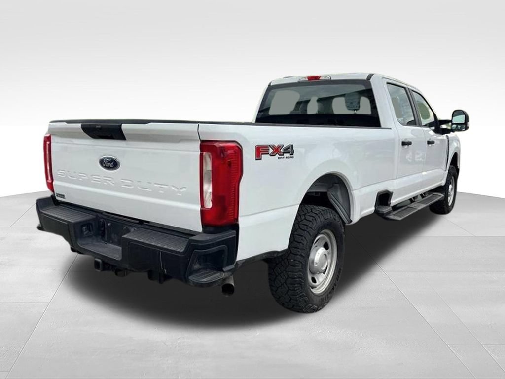 Used 2024 Ford F350 XL w/ FX4 Off-Road Package AWD/4WD image 5