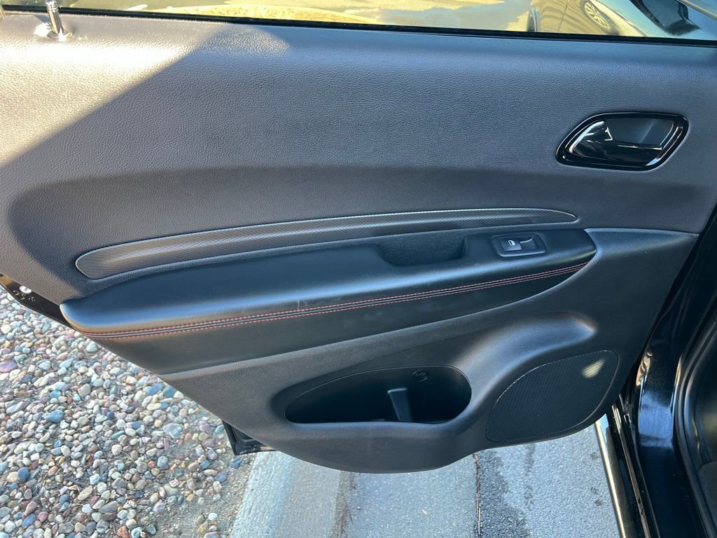 Used 2023 Dodge Durango GT image 19