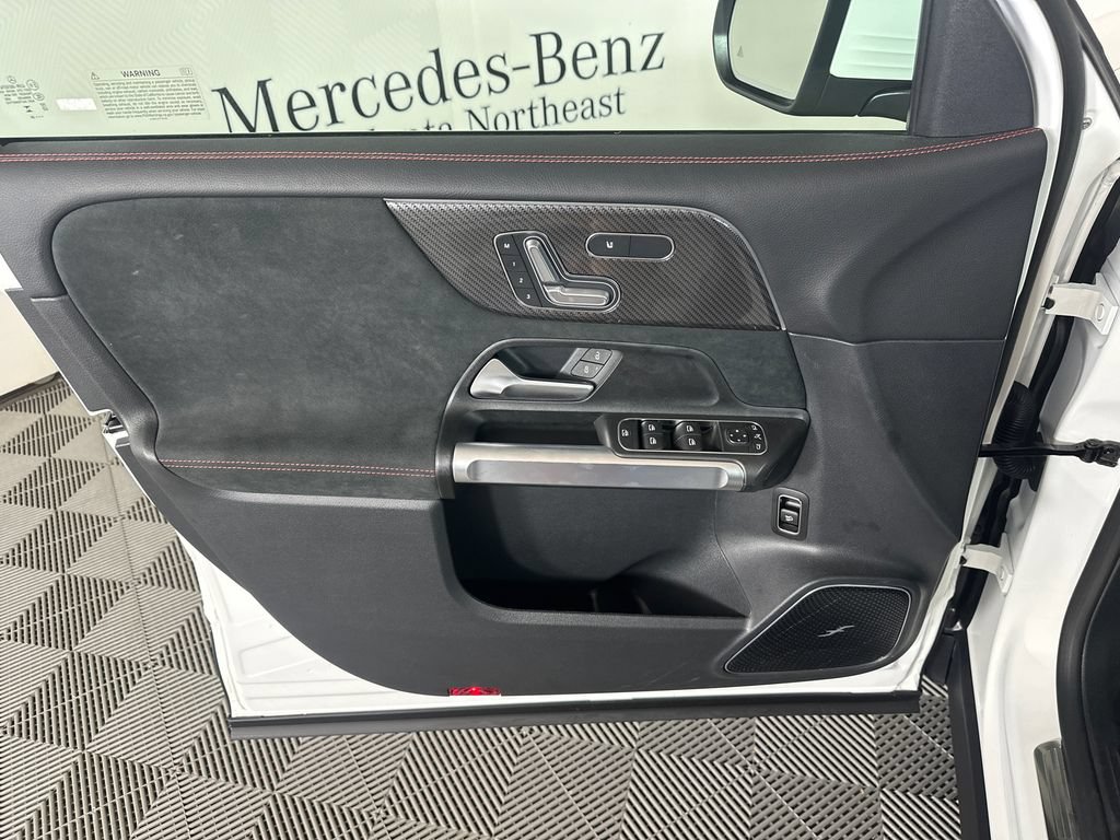 Certified 2026 Mercedes-Benz GLB 35 AMG 4MATIC image 10