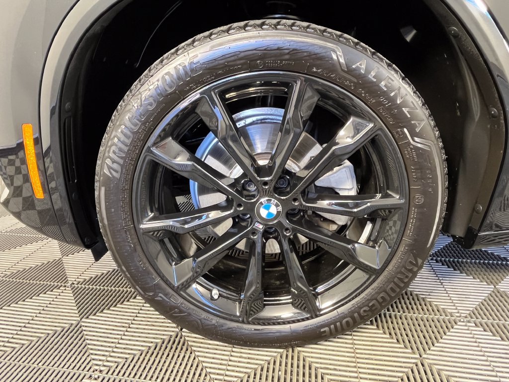 Certified 2024 BMW X3 xDrive30i w/ Premium Package AWD/4WD image 13