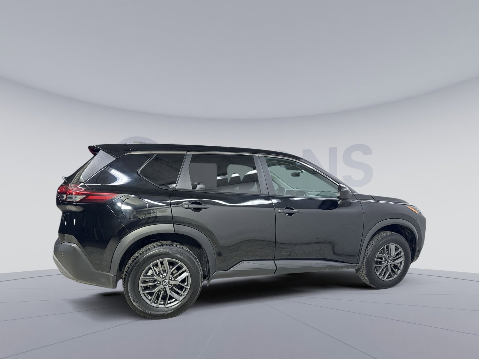 Used 2023 Nissan Rogue S image 13
