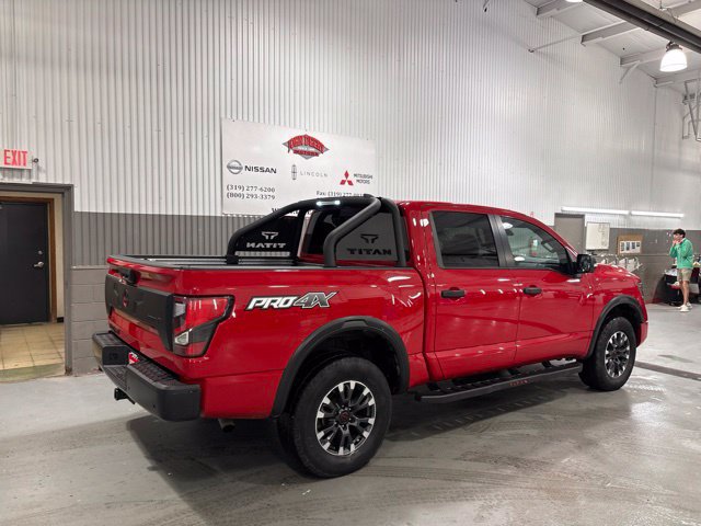 Used 2024 Nissan Titan PRO-4X w/ Pro-4x Convenience Package AWD/4WD image 3