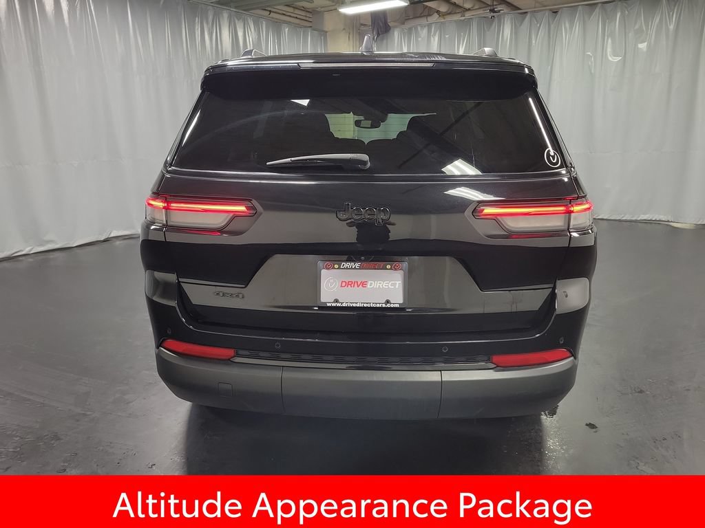 Used 2023 Jeep Grand Cherokee L Laredo AWD/4WD image 7