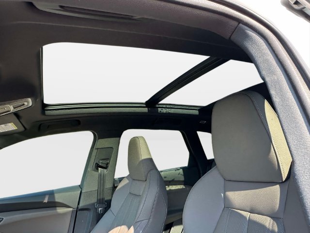 Certified 2025 Audi Q5 Premium Plus AWD/4WD image 22
