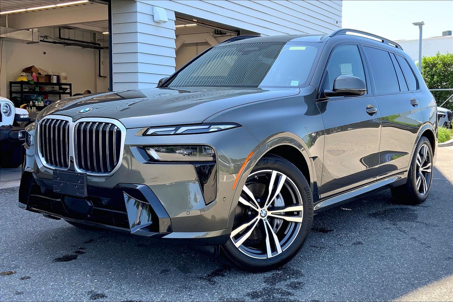 Used 2024 BMW X7 xDrive40i w/ M Sport Package