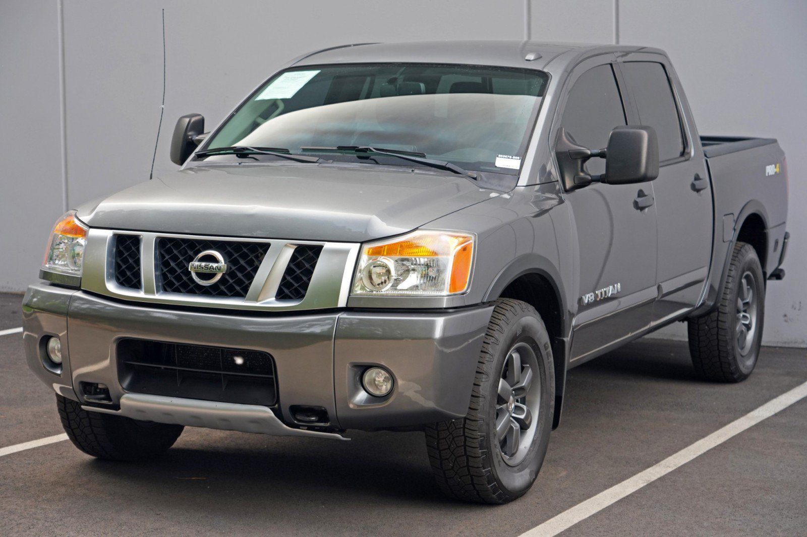 Used 2015 Nissan Titan PRO-4X AWD/4WD image 43