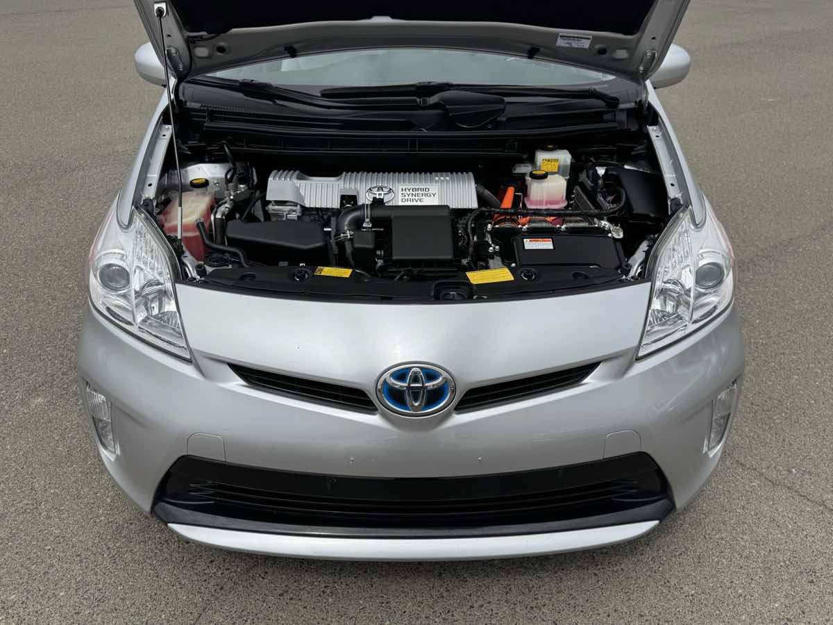 Used 2013 Toyota Prius Two FWD image 37